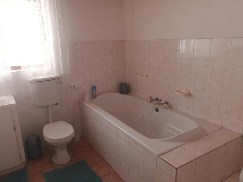 6 Bedroom Property for Sale in Vermont Western Cape